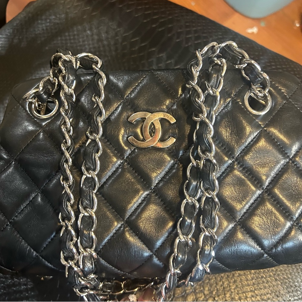 Chanel Black Quilted Shoulder Bag with Chain Straps